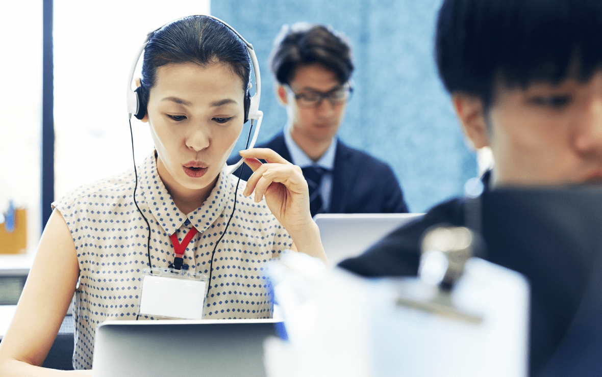 会話のリアルタイムテキスト化と分析により応対品質を向上